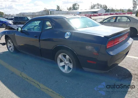 2011 Dodge Challenger R/T z USA, uszkodzony, nr VIN 2B3CJ5DT5BH558387